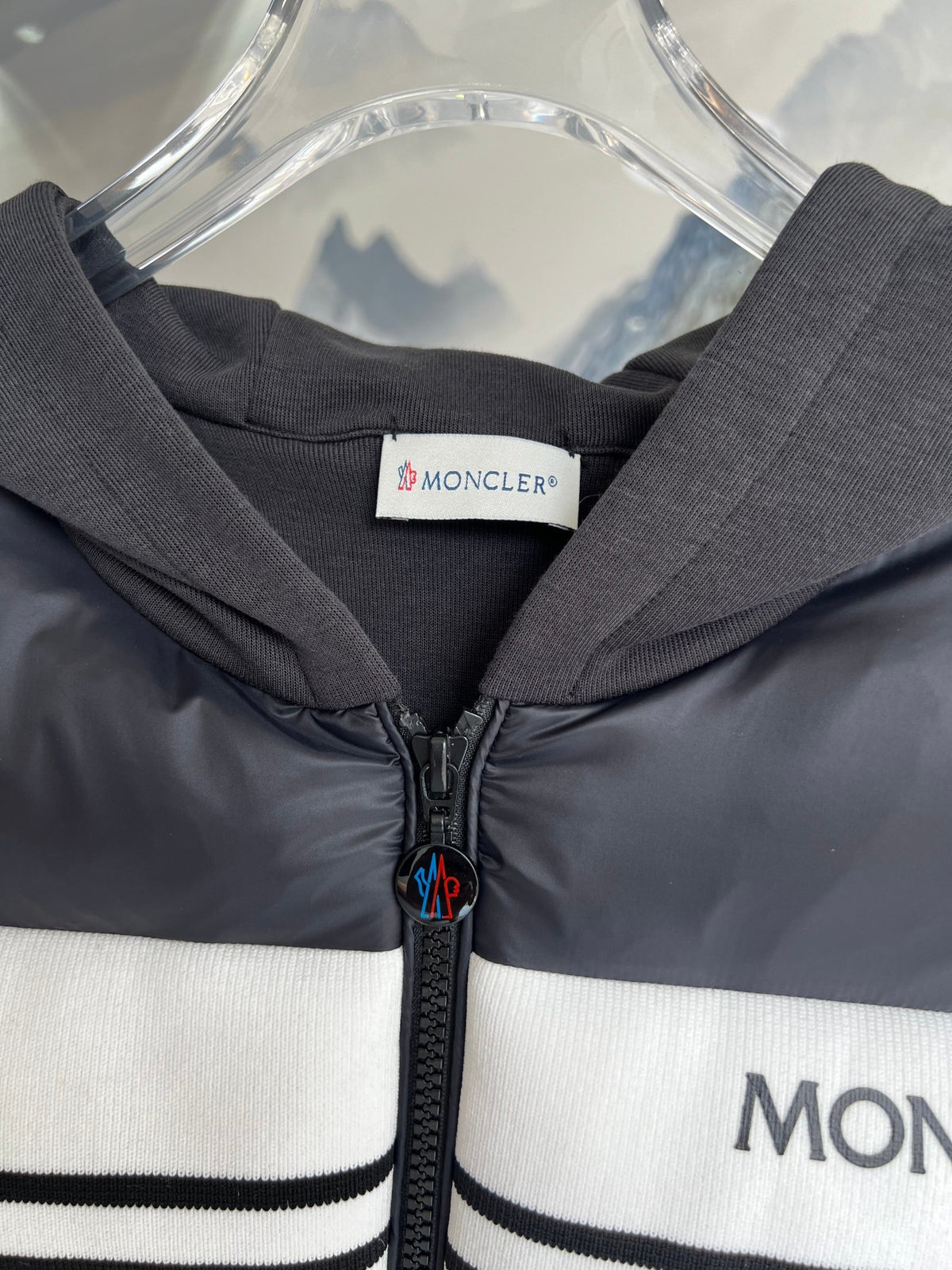 Moncler Men's Charcoal Grey Cardigan Zip Hoodie – White Stripe Quilted Front Hybrid Jacket