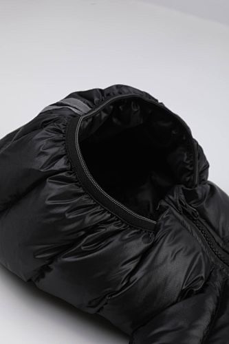 Canada Goose Women's Jet Black Lodge Down Jacket – Lightweight Arctic Program Puffer with Signature Patch