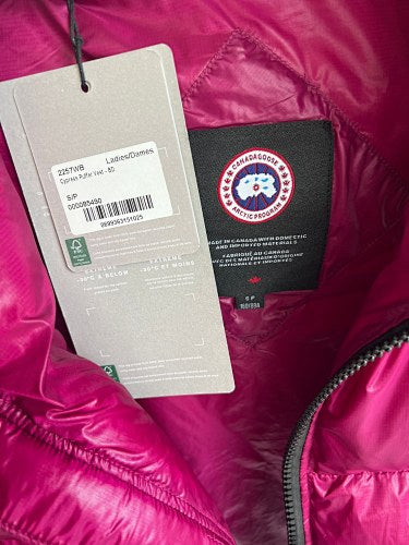 Canada Goose Women's Magenta Down Vest – Freestyle Sleeveless Puffer Jacket