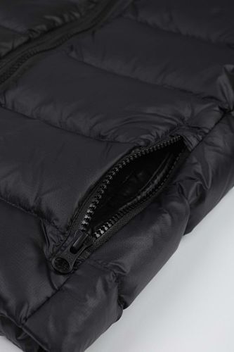 Canada Goose Women's Jet Black Lodge Down Jacket – Lightweight Arctic Program Puffer with Signature Patch