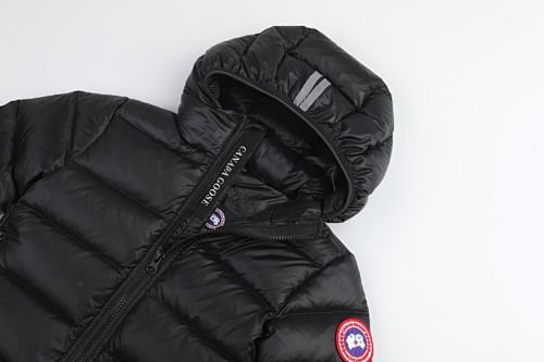 Canada Goose Women's Jet Black Lodge Down Jacket – Lightweight Arctic Program Puffer with Signature Patch