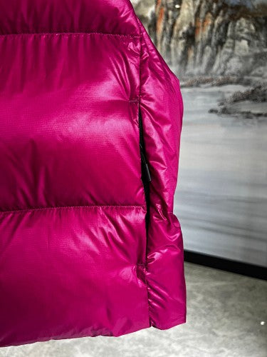 Canada Goose Women's Magenta Down Vest – Freestyle Sleeveless Puffer Jacket
