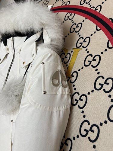 Moose Knuckles Women's Bright White 3Q Down Jacket – White Fox Fur Trim Pom-Pom Hood Silver MK Hook Short Puffer Coat