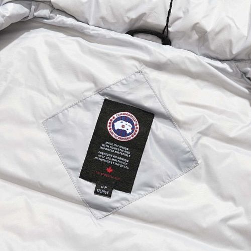 Canada Goose Men's White Down Vest – Lightweight Insulated Sleeveless Jacket
