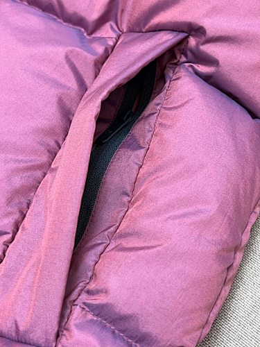 Lululemon Women's Berry Purple Hooded Down Jacket – Tonal Logo Snap-Front Puffer