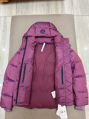 Lululemon Women's Berry Purple Hooded Down Jacket – Tonal Logo Snap-Front Puffer
