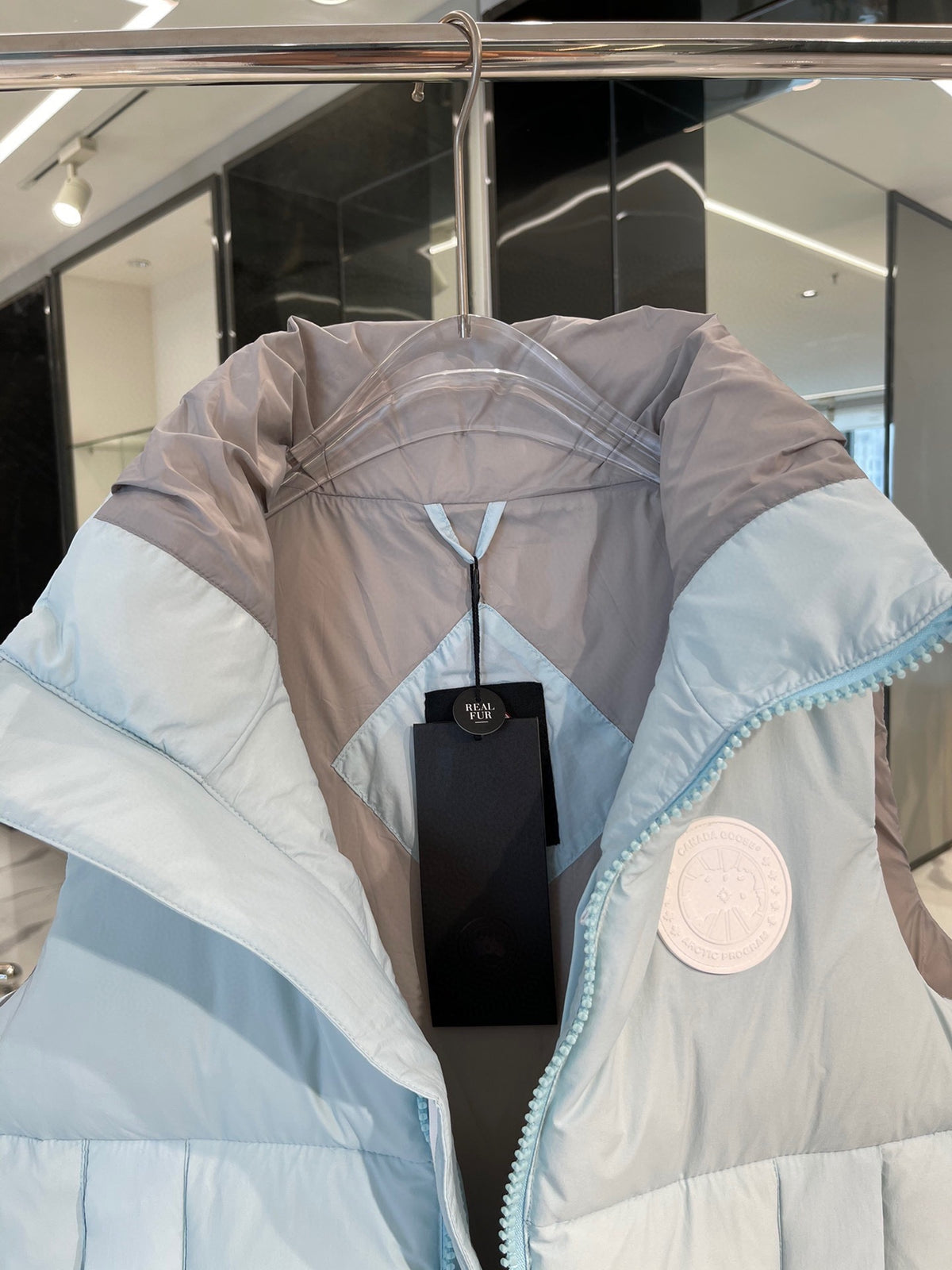 Canada Goose Women's Ice Blue Down Vest – Freestyle Sleeveless Puffer Jacket