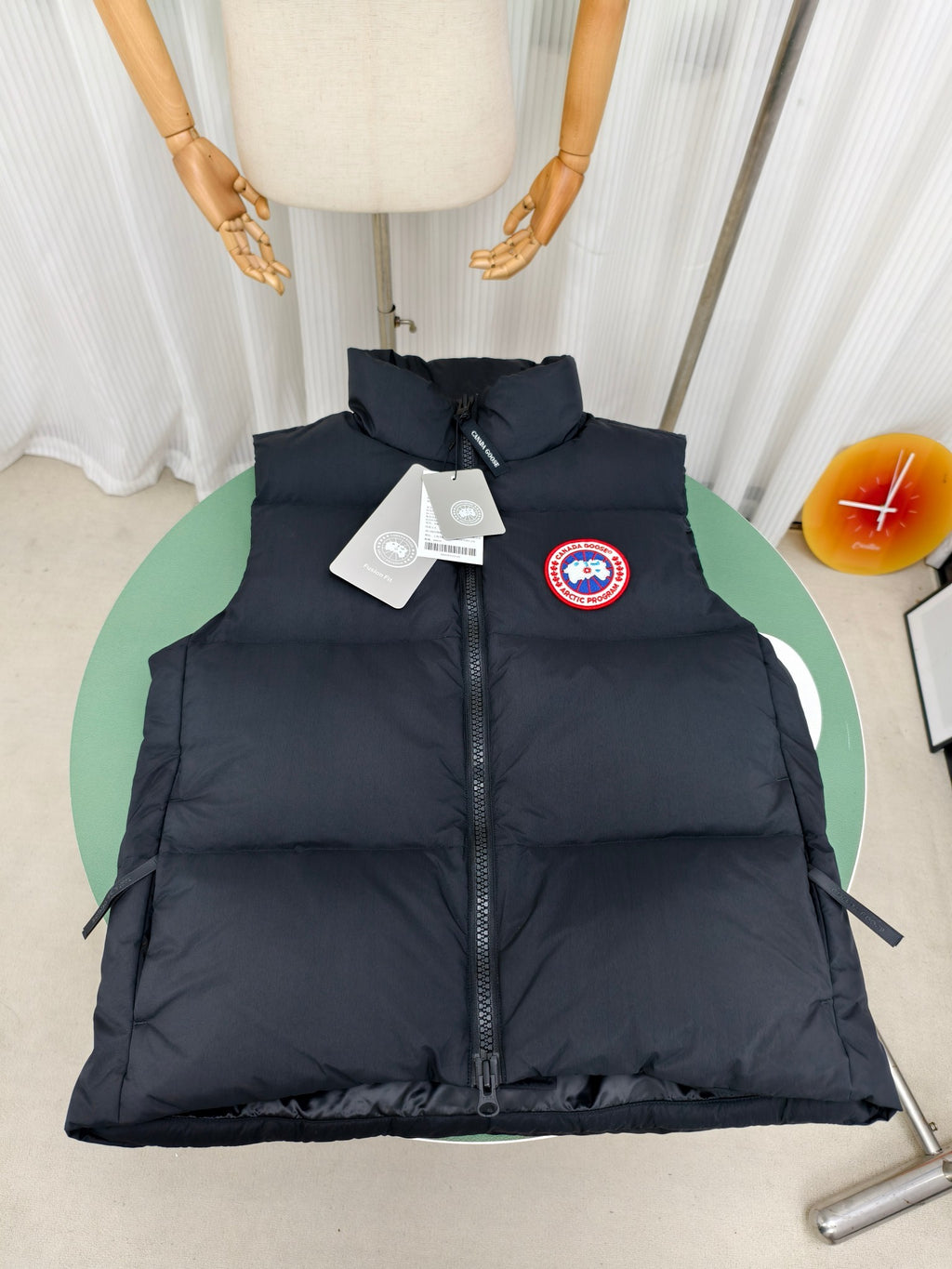 Canada Goose Men's Black Down Vest – Lightweight Insulated Sleeveless Jacket
