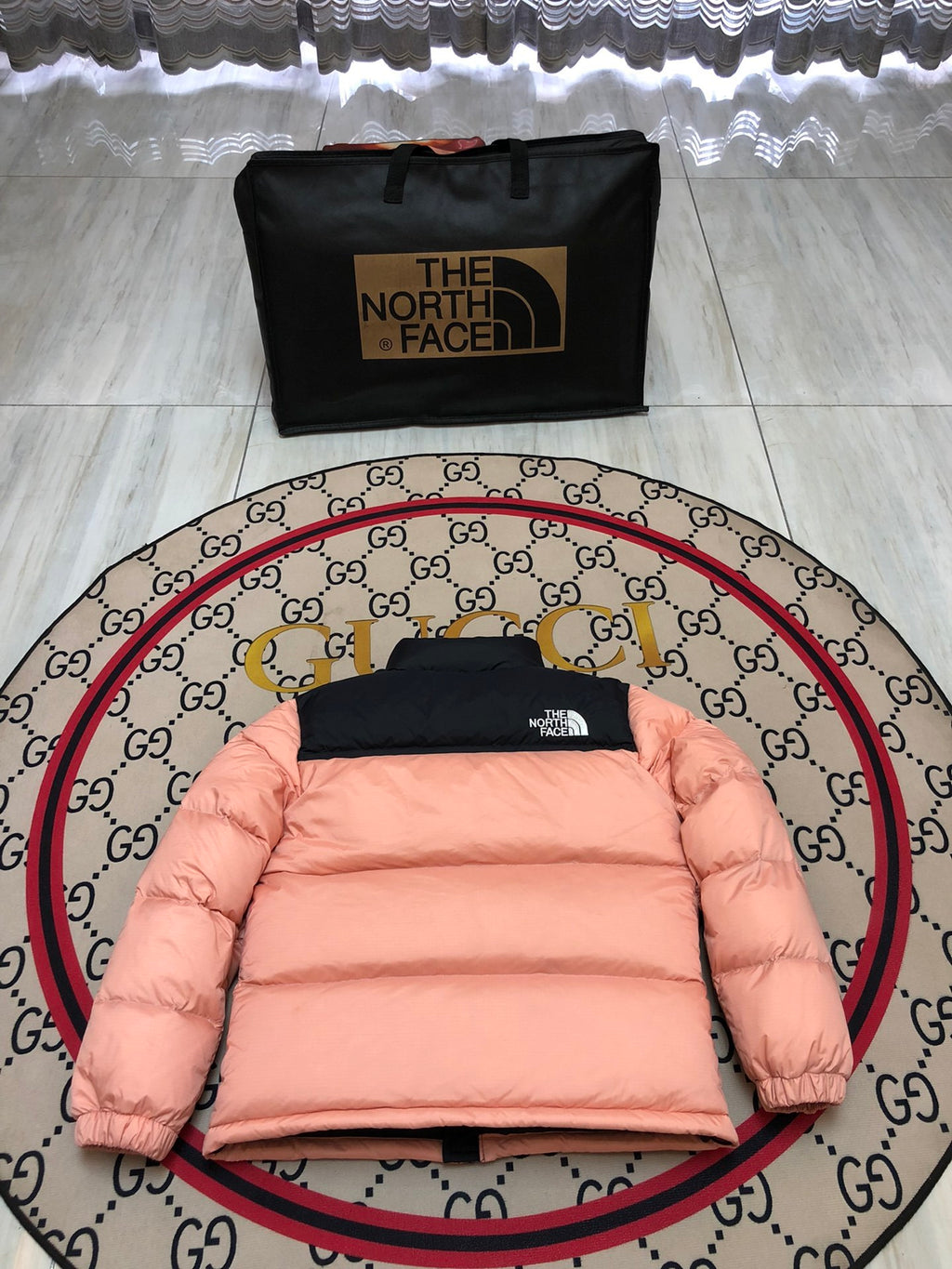 The North Face Men's Peach Pink 700-Fill Nuptse Down Jacket – Contrast Black Collar Classic Wide-Baffle Puffer