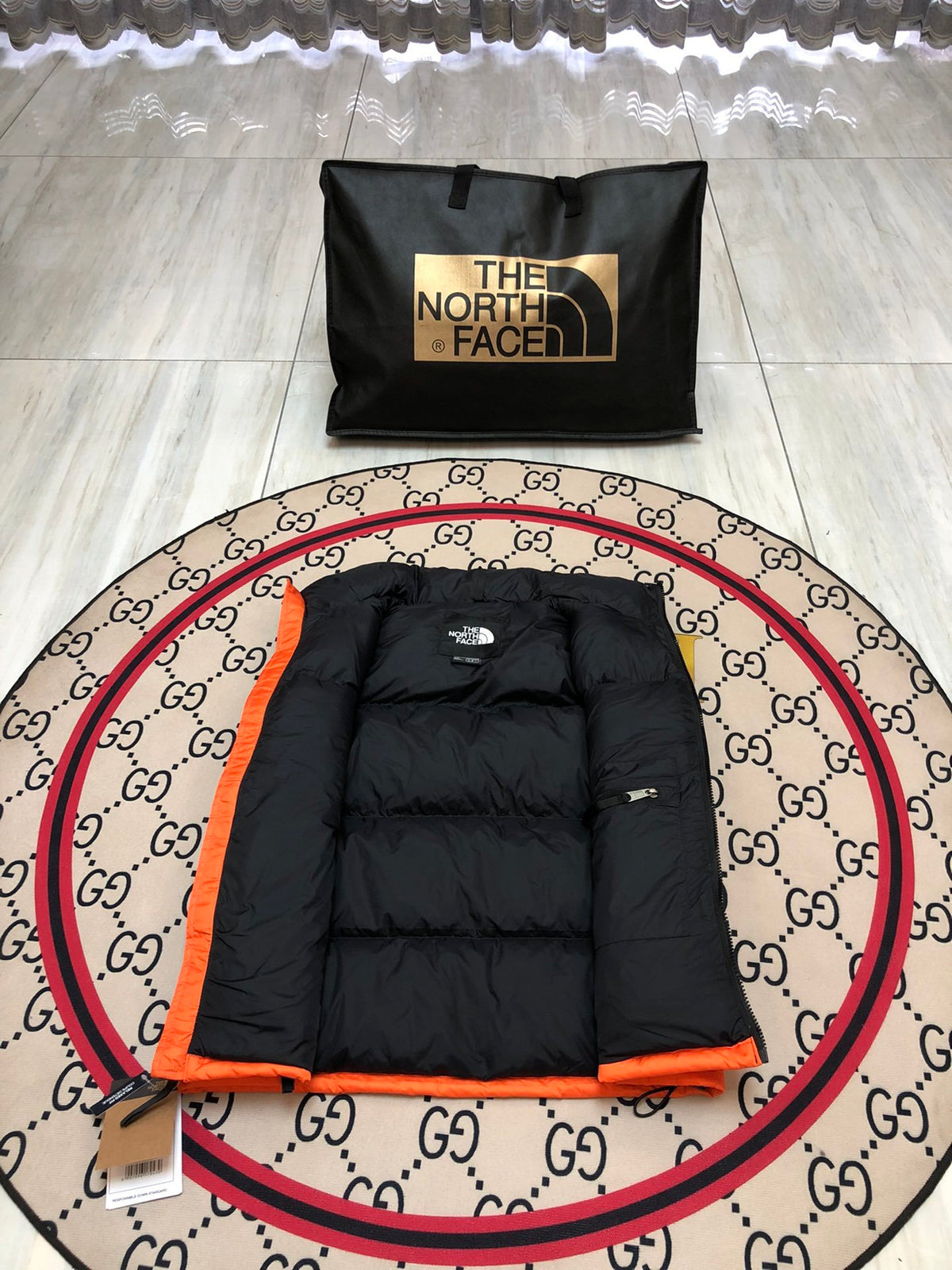 The North Face Men's Orange Down Vest – 1996 Retro Nuptse Sleeveless Puffer Jacket
