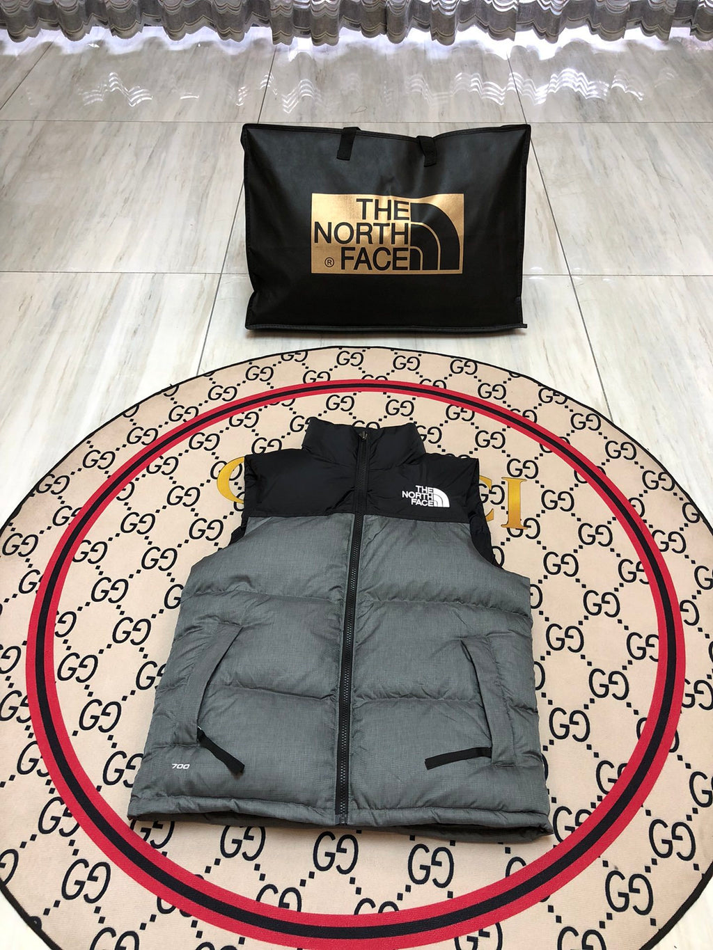 The North Face Men's Grey Down Vest – 1996 Retro Nuptse Sleeveless Puffer Jacket