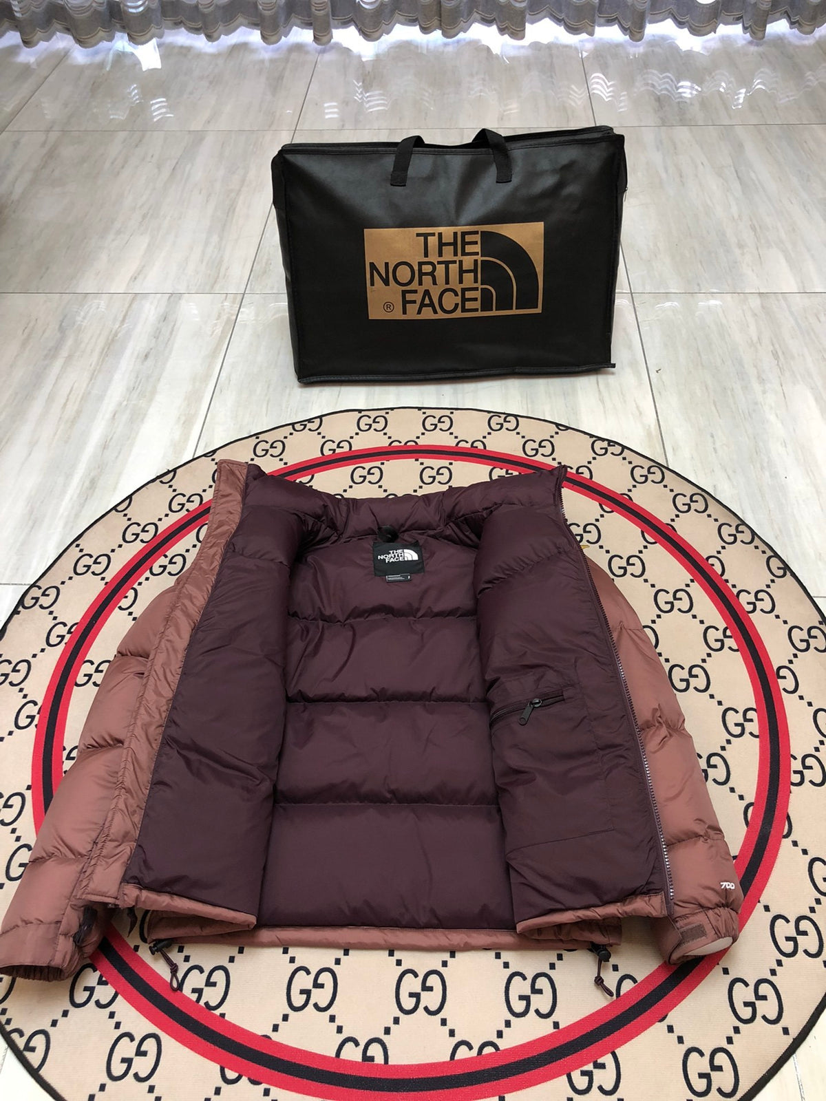 The North Face Men's Mocha Brown 700-Fill Nuptse Down Jacket – Contrast Dark Maroon Collar Classic Wide-Baffle Puffer
