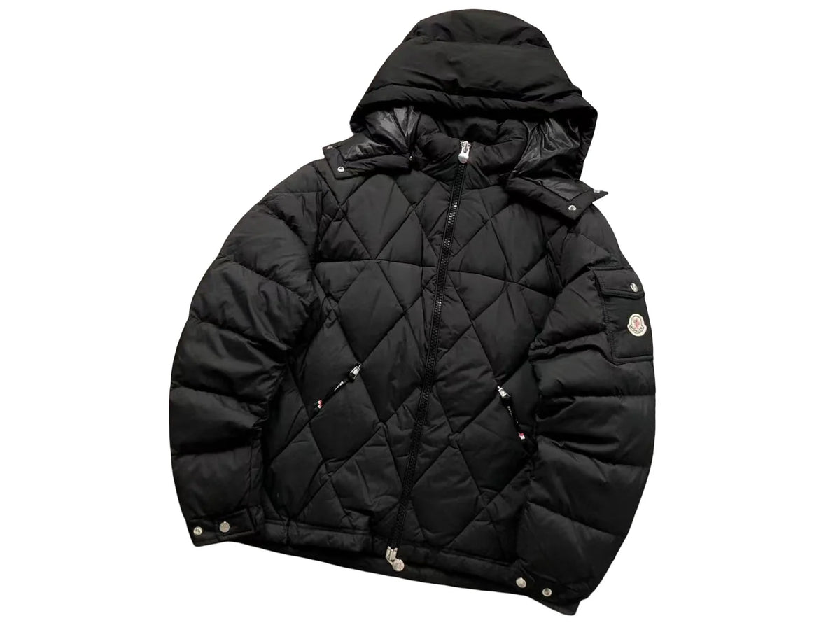 Moncler Black Diamond-Quilted Hooded Puffer Jacket – Logo Sleeve Pocket