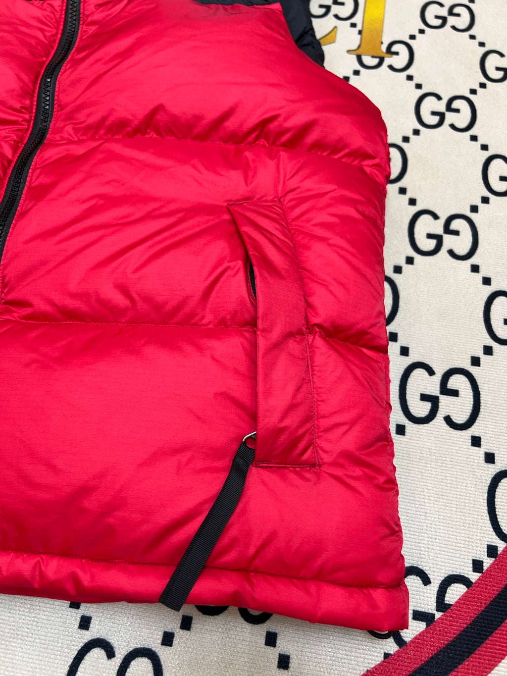 The North Face Men's Red Down Vest – 1996 Retro Nuptse Sleeveless Puffer Jacket