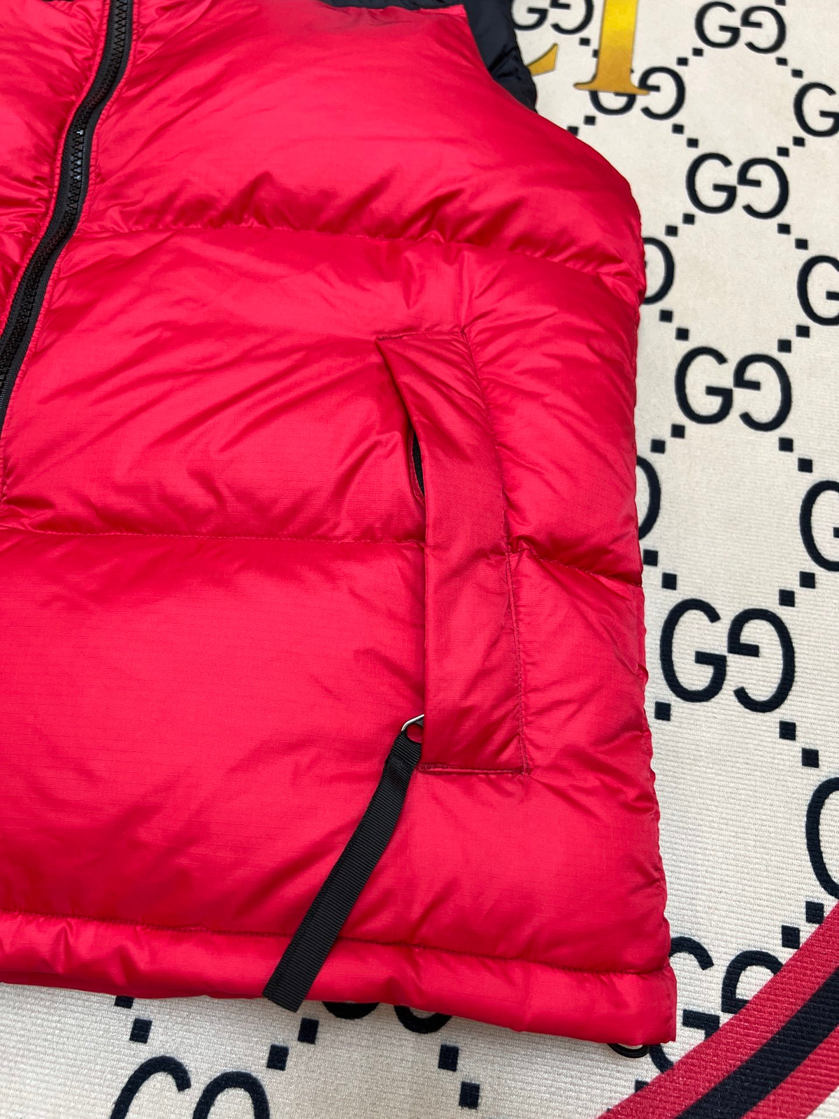 The North Face Men's Red Down Vest – 1996 Retro Nuptse Sleeveless Puffer Jacket