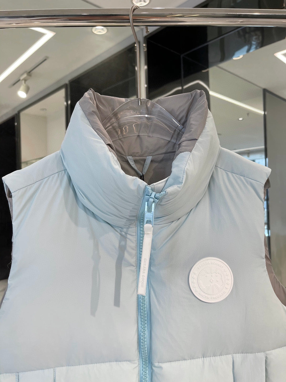 Canada Goose Women's Ice Blue Down Vest – Freestyle Sleeveless Puffer Jacket