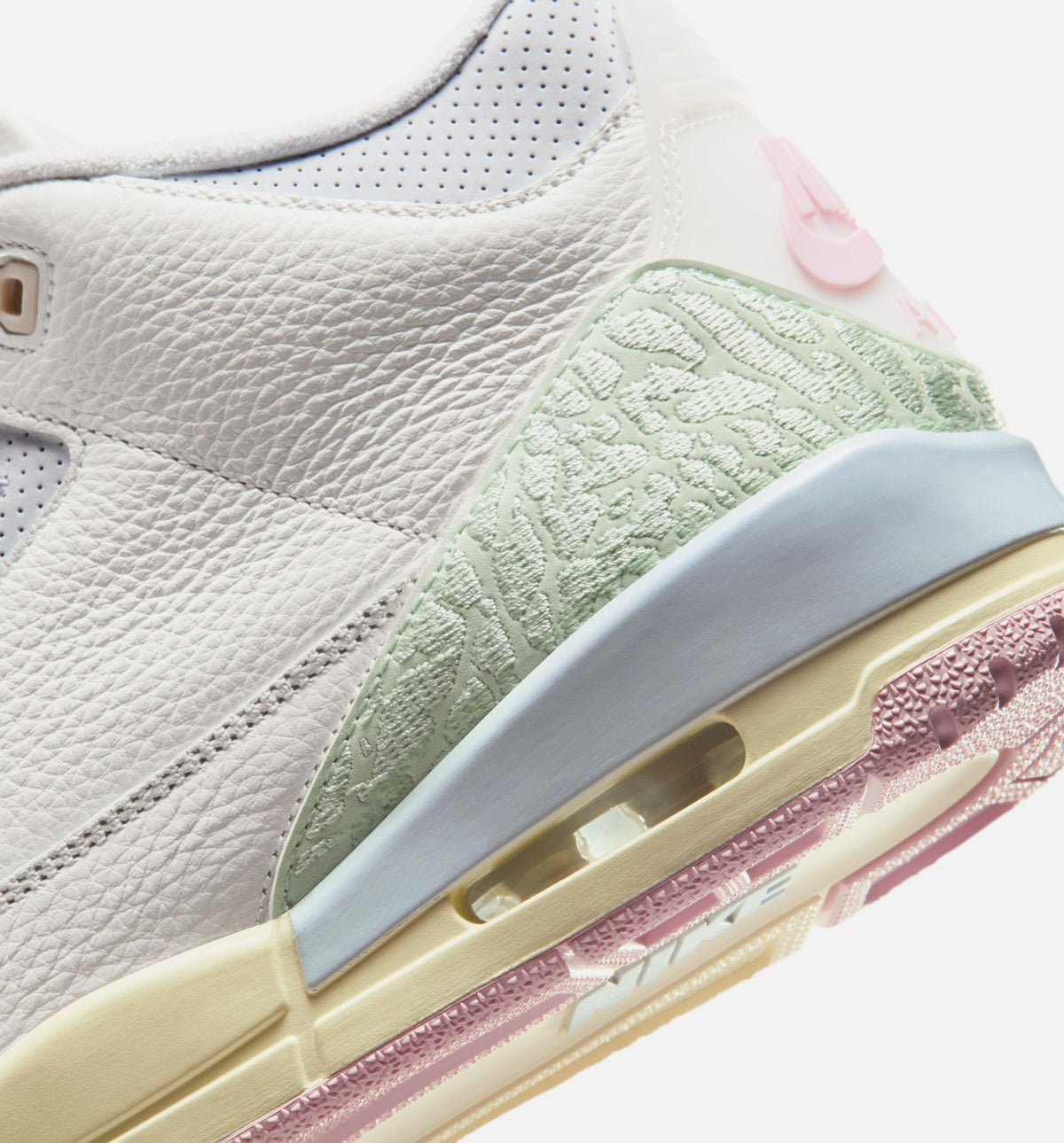 Air Jordan 3 Retro Sail and Jade Aura Men's Lifestyle Shoe