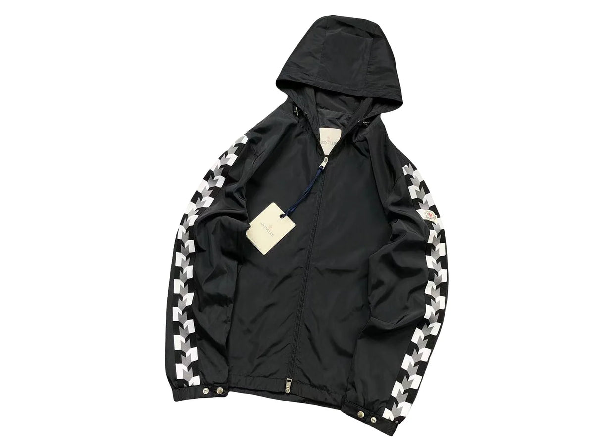 Moncler Grenoble Men's Black Day-Namic Hooded Windbreaker Jacket – Lightweight Nylon Shell with Geometric Knit Side Stripe Trim