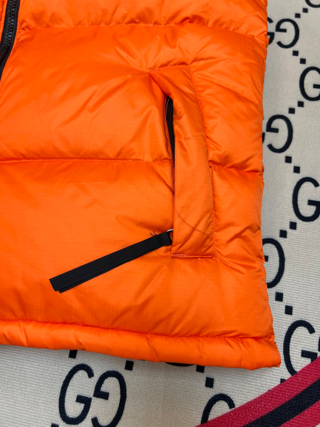 The North Face Men's Orange Down Vest – 1996 Retro Nuptse Sleeveless Puffer Jacket