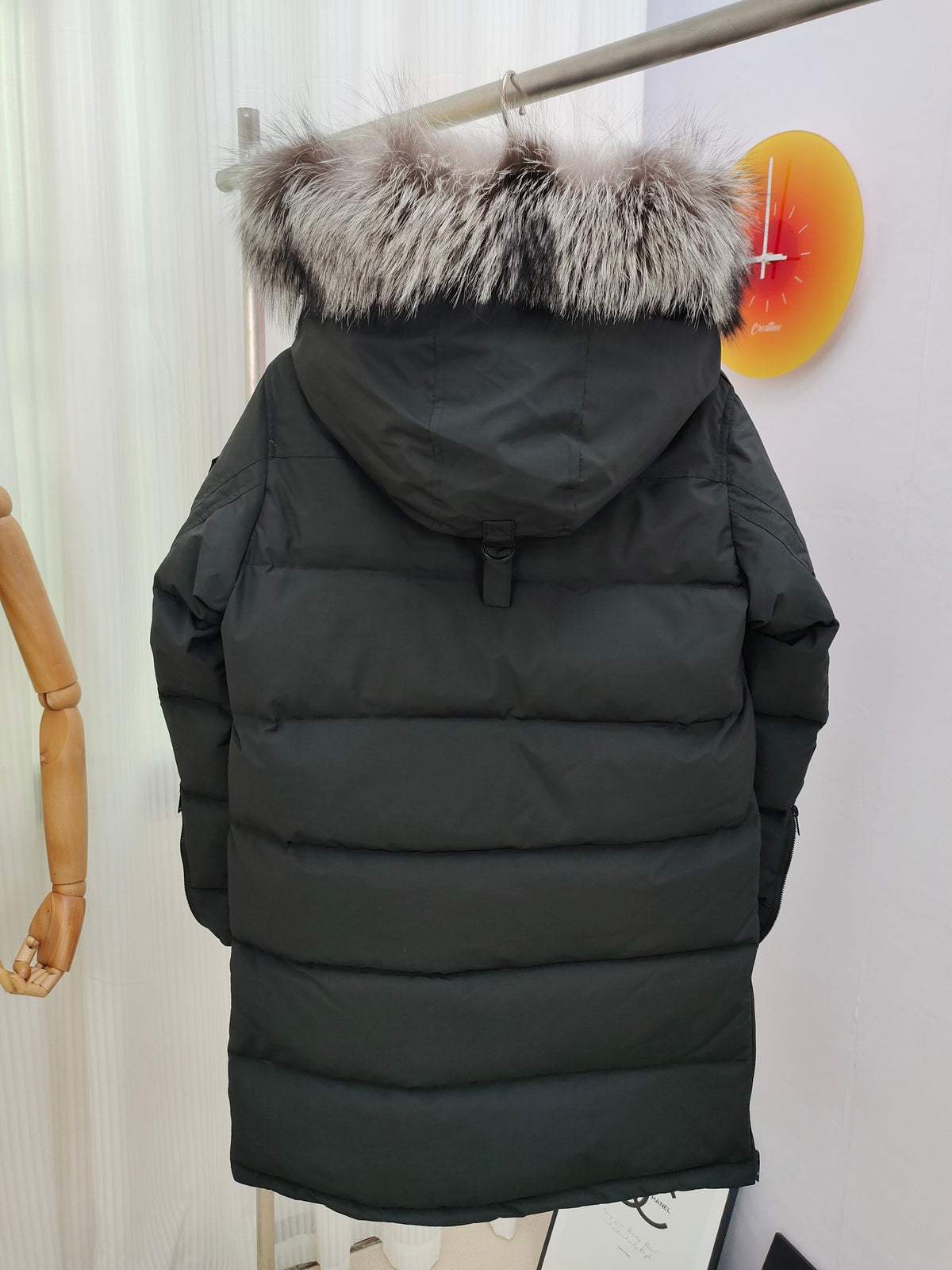 Moose Knuckles Men's Army Green Long Parka Down Jacket – Grey Fur Hood Multi-Pocket Expedition Coat