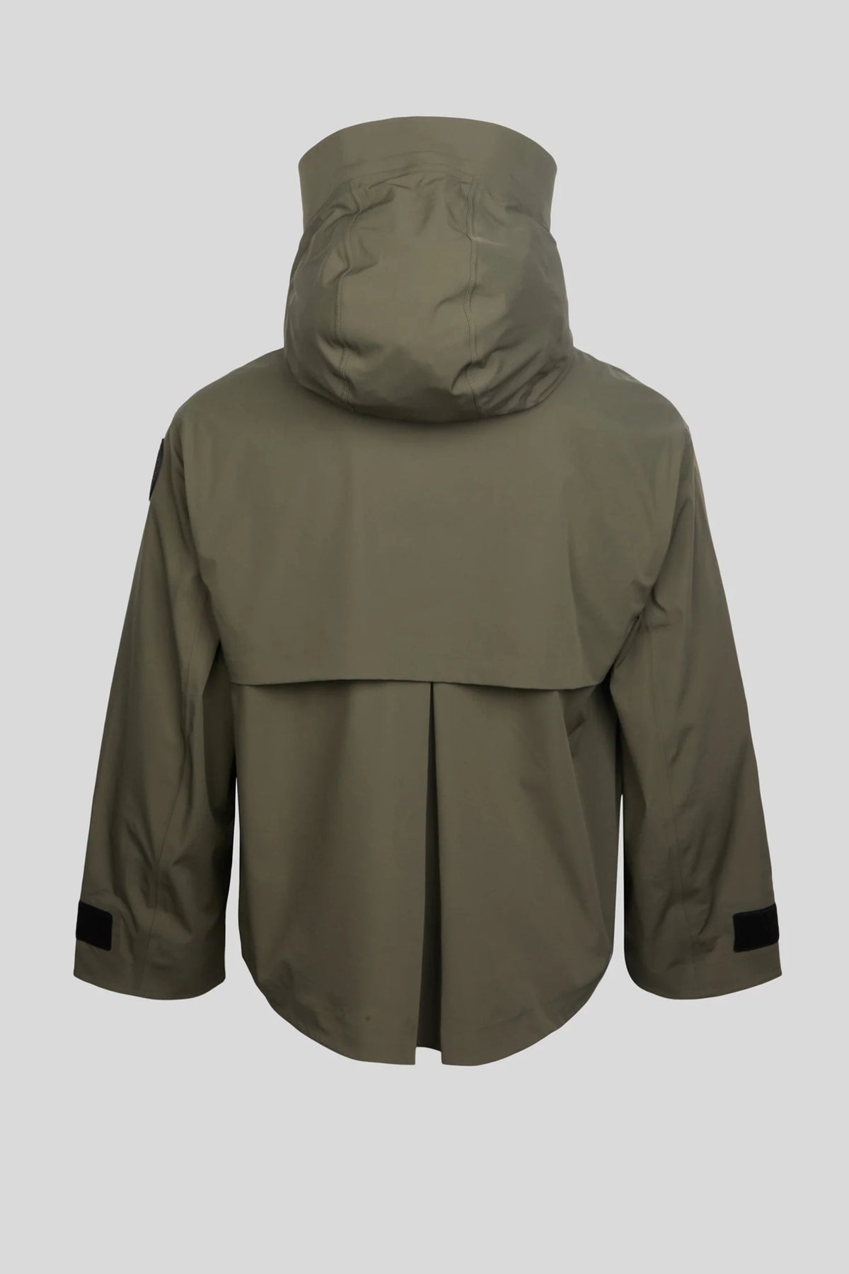 Canada Goose Women's Military Green Seawolf Short Jacket – Waterproof Hooded Utility Coat with Dual Chest Pockets Velcro Cuffs