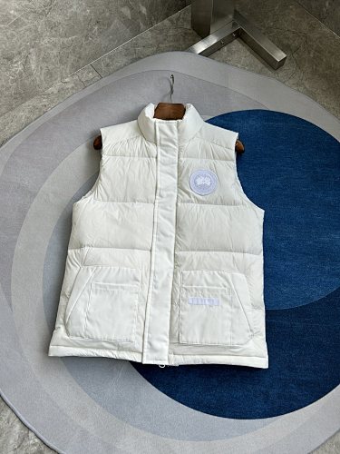 Canada Goose Men's White Down Vest – Garson Sleeveless Puffer Jacket