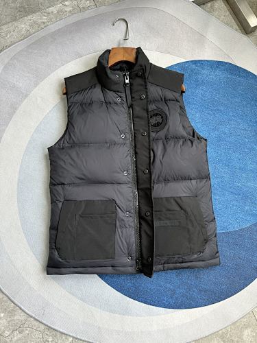 Canada Goose Men's Black Down Vest – Garson Sleeveless Puffer Jacket