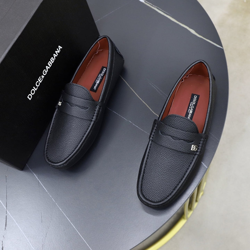 Dolce & Gabbana Men's Black Textured Leather Loafers