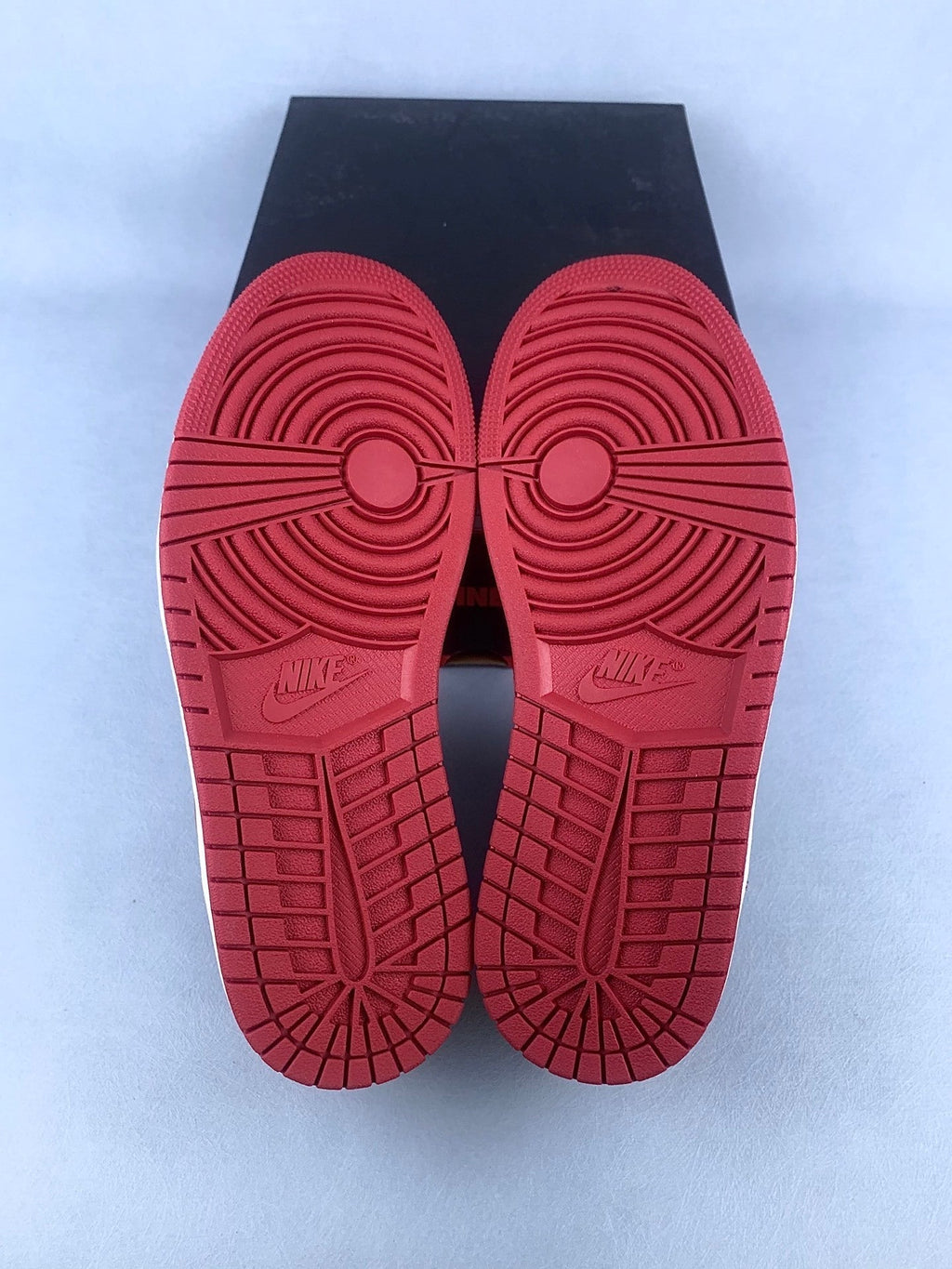 Air Jordan 1 Low Banned Black/Red Unisex Sneakers IW6276-001